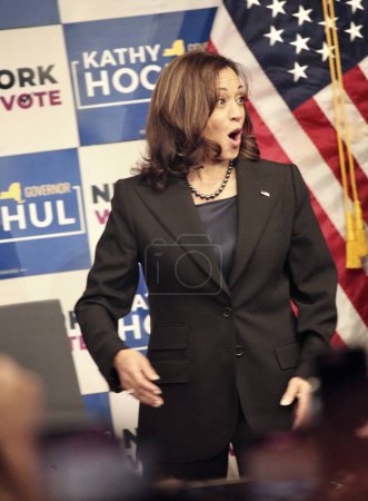 Photo for US Vice President Harris delivers remarks at Barnard College with Governor Hochul in New York. November 3, 2022, New York, USA: The US Vice President Harris visit to Barnard College in New York to deliver remarks at a GOTV event - Royalty Free Image