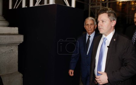 Photo for Dr Fauci arriving for a meeting at Plaza Hotel in New York. November 7, 2022, New York, USA: Dr Anthony Stephen Fauci, an American physician-scientist and immunologist serving as the director of the National Institute of Allergy - Royalty Free Image