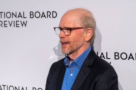 Téléchargez les photos : National Board Of Review Annual Awards Gala 2023. January 08, 2023, New York, New York, USA: Ron Howard attends the National Board Of Review Annual Awards Gala 2023 at Cipriani 42nd Street on January 08, 2023 in New York City. - en image libre de droit
