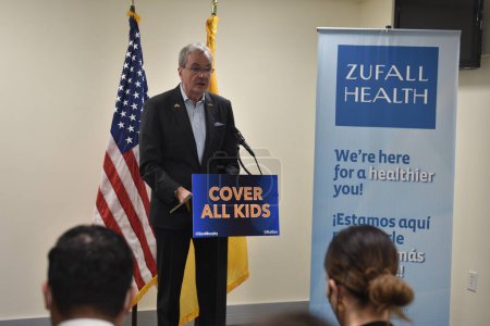 Foto de (NEW) Governor Phil Murphy Highlights Expanded Eligibility for NJ FamilyCare Health Care Coverage as Administration Continues Efforts to Cover All Kids. January 18, 2023, Morristown, New Jersey, USA - Imagen libre de derechos