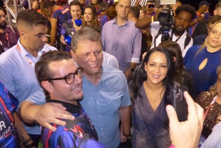 Photo for Sao Paulo Governor participate in Samba School Parade. February 18, 2023, Sao Paulo, Brazil: The Governor of Sao Paulo Tarcisio Freiras and Mayor Ricardo Nunes, attend the first day of the Parade of Samba Schools Special Group - Royalty Free Image