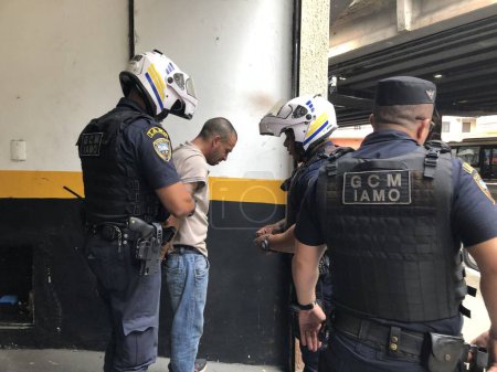 Photo for Some guys attempt to Assault a woman downtown Sao Paulo. March 12, 2023, Sao Paulo, Brazil: There was a confusion downtown Sao Paulo as some guys attempt to assault a woman on Av Sao Joao corner with Alameda Glete - Royalty Free Image
