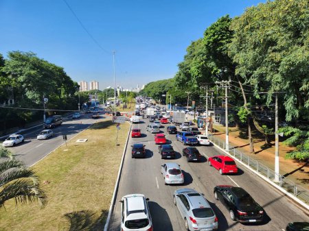 Photo for Formula E Race and Heavy Traffic Jam. March 24, 2023, Sao Paulo, Brazil: Intense movement of vehicles at Praca Campo de Bagatelle due to the interdiction of the surrounding streets where the Formula E race will take place on Friday (24). - Royalty Free Image