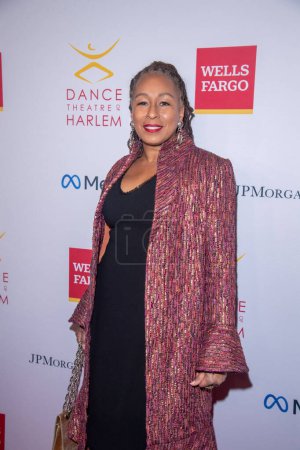 Photo for Dance Theater Of Harlem To Honor Virginia Johnson At 2023 Vision Gala. April 20, 2023, New York, New York, USA: Tamara Tunie attends Dance Theater Of Harlem&#39;s 2023 Vision Gala at New York City Center on April 20, 2023 in New York City. - Royalty Free Image