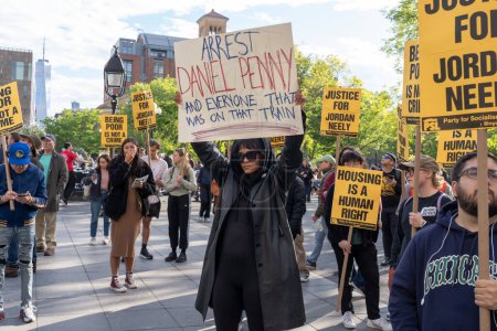 Photo for Outrage Grows After Chokehold Death Of Man On Subway. May 05, 2023, New York, New York, USA: Protesters gather for a "Justice for Jordan Neely" rally in Washington Square Park on May 05, 2023 in New York City. - Royalty Free Image