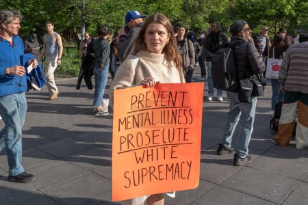 Photo for Outrage Grows After Chokehold Death Of Man On Subway. May 05, 2023, New York, New York, USA: Protesters gather for a "Justice for Jordan Neely" rally in Washington Square Park on May 05, 2023 in New York City. - Royalty Free Image
