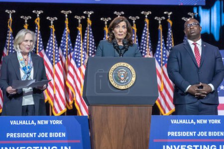 Photo for President Biden Delivers Remarks On The Debt Ceiling. May 10, 2023, Valhalla, New York, USA: New York State governor Kathy Hochul speaks during an event with US President Joe Biden at SUNY Westchester Community College on May 10, 2023 - Royalty Free Image
