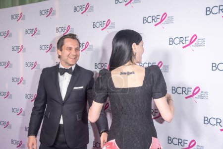 Photo for Breast Cancer Research Foundation Hot Pink Party. May 09, 2023, New York, New York, USA: Harry Kargman and Jill Kargman attend the Breast Cancer Research Foundation Hot Pink Party at The Glasshouse on May 09, 2023 in New York City. - Royalty Free Image