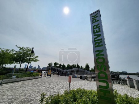 Photo for Little Island Park in New York.  May 15, 2023, New York, USA: Heavy movement of people at Little Island park on Pier 55. It is a public artificial island located in the Hudson River, west of Manhattan in the city of New York - Royalty Free Image