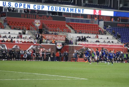 Photo for Penalties Dispute for Round 16 of 2023 Lamar Hunt US Open Cup between NY Red Bulls and Cincinnati. May 23, 2023. New Jersey, USA: Penalties dispute after extra time during soccer match between NY Red Bulls and Cincinnati - Royalty Free Image