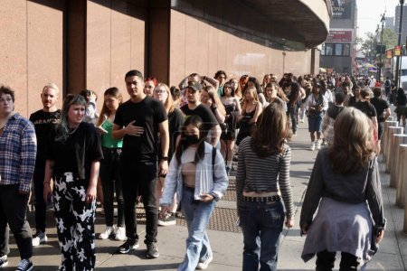 Photo for Long Queue of Fans to see Paramore performs live At Madison Square Garden -NYC. May 30, 2023, New York, USA: The famous American rock band from Franklin, Tennessee, formed in 2004, Paramore, is performing live at Madison - Royalty Free Image