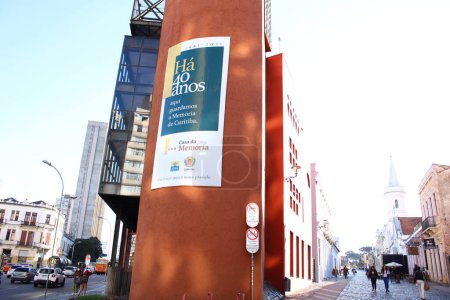 Téléchargez les photos : Curitiba (PR), Brésil 19 / 06 / 2023 - La Casa da Memoria de la mairie de Curitiba conserve une collection respectable de près de 100 000 documents et plus de 400 000 photos d'événements et de personnages de l'histoire - en image libre de droit