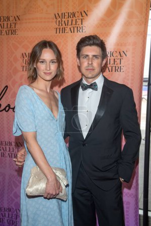 Photo for 2023 American Ballet Theater's June Gala and New York Premier of 'Like Water for Chocolate'. June 22, 2023, New York, New York, USA: Kerry Bishe and Chris Lowell attend the 2023 American Ballet Theater's June Gala and New York Premier - Royalty Free Image