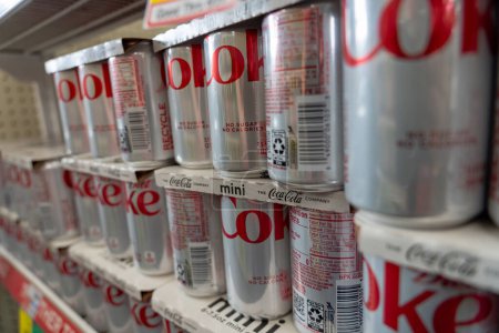 Photo for (NEW) Artificial Sweetener Aspartame Possible Carcinogen. June 30, 2023, New York, New York, USA: Cans of Diet Coke carbonated diet drinks on a retail shelf on June 30, 2023 in New York City. - Royalty Free Image