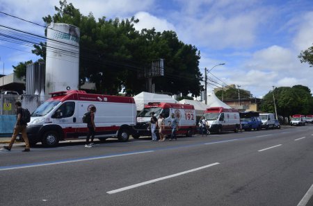 Photo for Natal (RN), Brazil - 07/03/2023 - HEALTH/NURSES/SAMU/RN - Nursing workers violate court decision and maintain strike in Natal RN. SAMU ambulances are waiting for stretchers to be released from the corridors, at Pronto Socorro Clovis Sarinho - Royalty Free Image