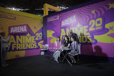 Téléchargez les photos : Conférence de presse avec Nano, chanteur japonais. 14 juillet 2023, Sao Paulo, Brésil : Chanteuse japonaise, Nano dans une conférence de presse lors de Anime Friends 2023, Cheer Up Friends, vendredi (14) au parc des expositions d'Anhembi - en image libre de droit