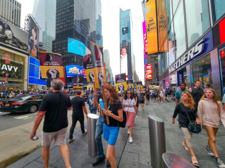 Photo for SAG-AFTRA On Strike Rally In Times Square. August 15, 2023, New York, USA: SAG-AFTRA held a strike rally in Times Square on Tuesday (15) morning, demanding a better pay and improved working conditions. - Royalty Free Image