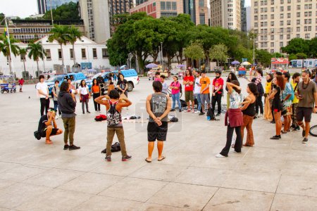 Téléchargez les photos : Manifestation contre le cadre temporel par les peuples autochtones brésiliens. 30 août 2023, Rio de Janeiro, Brésil : La Cour suprême fédérale brésilienne (STF) reprend le jugement du calendrier des terres autochtones - en image libre de droit