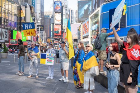 Photo for New York, USA - September 2, 2023: Ukrainians Prevent Critical Infrastructure Terrorism. Ukrainians, allies, and advocates of peace gather to stand against the terror unleashed on Ukraine's critical infrastructure during war of Russia against Ukraine - Royalty Free Image
