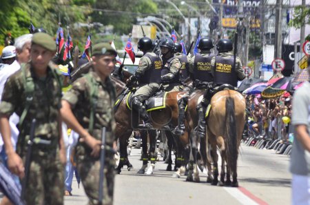 Téléchargez les photos : NATAL (RN), Brésil 07 / 09 / 2023 - Le défilé militaire civique du 7 septembre à Natal RN, a réuni des cadets de l'AMAN sur la place civique du quartier de Petropolis, à l'est de la capitale - en image libre de droit