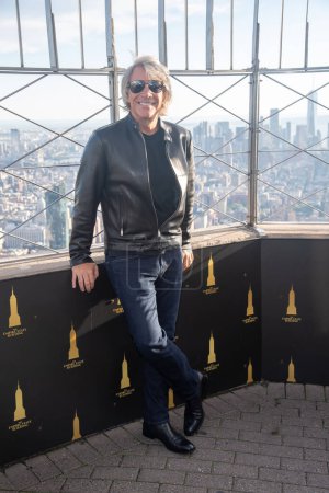 Photo for Jon Bon Jovi Lights Empire State Building. September 15, 2023, New York, USA: American musician Jon Bon Jovi lights the Empire State Building to announce new vaccine in partnership with iHEART Radio. - Royalty Free Image
