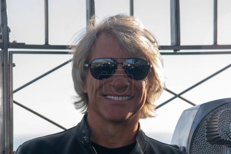 Photo for Jon Bon Jovi Lights Empire State Building. September 15, 2023, New York, USA: American musician Jon Bon Jovi lights the Empire State Building to announce new vaccine in partnership with iHEART Radio. - Royalty Free Image