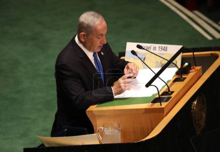 Foto de Benjamin Netanyahu Primer Ministro de Israel, Habla en la 78ª Asamblea General de la ONU en Nueva York. 22 de septiembre de 2023, Nueva York, Estados Unidos: Benjamin Netanyahu Primer Ministro de Israel habla en la 78ª sesión de la Asamblea General de las Naciones Unidas en Nueva York. - Imagen libre de derechos