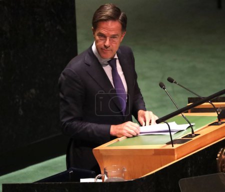 Téléchargez les photos : Le Premier ministre des Pays-Bas, Mark Rutt, prend la parole lors de la 78e session de l'Assemblée générale des Nations Unies à New York. 22 septembre 2023, New York, États-Unis - en image libre de droit