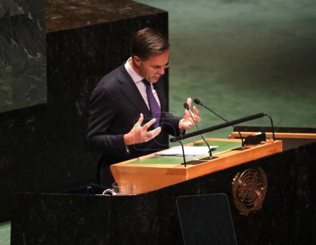 Téléchargez les photos : Le Premier ministre des Pays-Bas, Mark Rutt, prend la parole lors de la 78e session de l'Assemblée générale des Nations Unies à New York. 22 septembre 2023, New York, États-Unis - en image libre de droit
