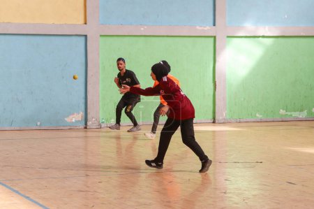 Téléchargez les photos : Tournoi Palestinien de Baseball Féminin 5 en préparation pour la Coupe du Monde de Baseball Féminin 2023 en Indonésie en novembre prochain. 24 septembre 2023 Gaza, Palestine : La Fédération Palestinienne de Baseball et Softball - en image libre de droit