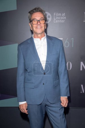 Foto de 2 de octubre de 2023, Nueva York, Estados Unidos: Kevin Thompson asiste a la alfombra roja de Maestro durante el 61º Festival de Cine de Nueva York en David Geffen Hall en la ciudad de Nueva York. - Imagen libre de derechos