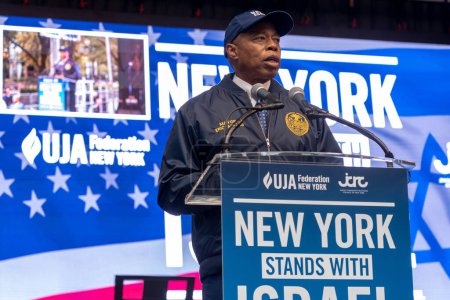 Photo for Rally And Vigil Held In New York City To Stand With Israel After Hamas Attack. October 10, 2023, New York, New York, USA: New York City Mayor Eric Adams speaks at a New York Stands With Israel vigil and rally on October 10, 2023 - Royalty Free Image