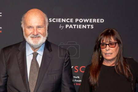 Photo for New York Stem Cell Foundation's 2023 Gala. October 10, 2023, New York, New York, USA: Rob Reiner and Michele Singer Reiner attend the New York Stem Cell Foundation (NYSCF) Gala and  Science Fair at Jazz at Lincoln Center on October 10, 2023 - Royalty Free Image
