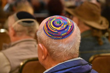 Photo for Temple Beth Tikvah holds a vigil and prayer service for Israel in Wayne. October 12, 2023, Wayne, New Jersey, USA: Temple Beth Tikvah holds a vigil and prayer service for Israel in Wayne, New Jersey. - Royalty Free Image