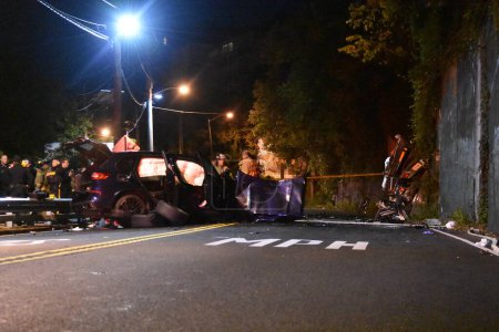 Téléchargez les photos : (NEW) Accidents mortels multiples dans le New Jersey. 16 octobre 2023, New Jersey, États-Unis : Il y a eu trois morts et trois blessés dans le New Jersey. - en image libre de droit