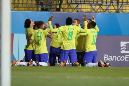 Photo for Vina del Mar (Chile), 10/26/2023 - Biro Brazil scores and celebrates his goal in the Brazil team's match against Colombia, in round 3, group B, at the Sausalito Stadium in Vina del Mar, this Thursday, October 26, 2023. - Royalty Free Image