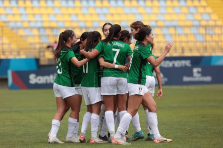 Photo for Vina del Mar (CHL), 10/28/2023 - FOOTBALL/WOMEN/MEXICO/PARAGUAY - Goal by player Lizbeth Ovalle from Mexico who scores and celebrates her goal in the Mexico national team's match against Paraguay in women's football at the Pan-American Games - Royalty Free Image