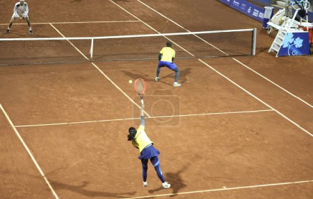 Photo for SANTIAGO (Chile), 10/28/2023 - Mixed doubles final for the gold medal between the Brazilian STEFANI Luisa, DEMOLINER Marcelo and the Colombian LIZARAZO Yuliana, BARRIENTOS Nicolas on the central sports court - Royalty Free Image