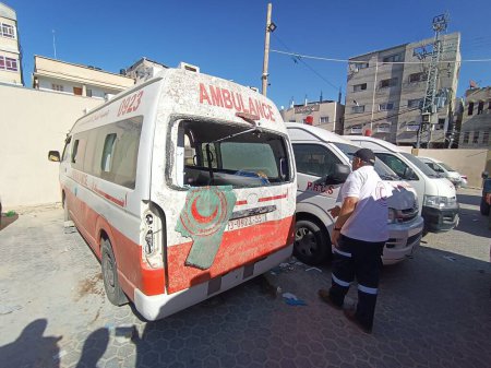 Photo for GAZA (PALESTINE), 10/31/2023 - The Israeli army attacked an ambulance belonging to the Palestinian Association during the bombing of Gaza. The ambulance was directly targeted and several martyrs fell. - Royalty Free Image