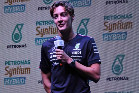 Téléchargez les photos : Sao Paulo, 01 / 11 / 2023 - Les pilotes de Formule 1 Lewis Hamilton et George Russel ont participé à une conférence de presse promue par Petronas au Palacio Tangara, au sud de Sao Paulo - en image libre de droit