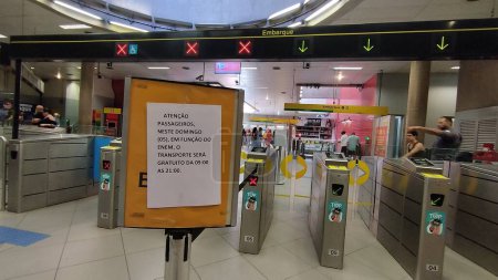 Photo for Sao Paulo (SP), Brazil 11/05/23 - Movement at Metro stations on the day when turnstiles are released due to the ENEM (Foto: Leandro Chemalle/Thenews2/Deposit Photos) - Royalty Free Image