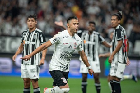 Photo for Sao Paulo, Brazil - 9/11/2023 - BRAZILIAN/CORINTHIANS X ATLETICO-MG - Angel Romero celebrates his goal in a match between Corinthians and Atletico-MG, valid for the 33rd round of the 2023 Brazilian Football Championship, held at the Neo Quimca Arena - Royalty Free Image