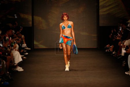 Photo for SAO PAULO (SP), 11/10/2023  - Top Models parade the Dendezeiro brand's fashion on the catwalk, in the biggest Fashion Week in Latin America, Sao Paulo Fashion Week 2023, in Brazil this Friday - Royalty Free Image