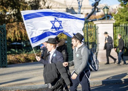 Téléchargez les photos : Rassemblement pro Israël à Washington DC. 14 novembre 2023, Washington DC, Maryland, États-Unis : Beaucoup de gens se sont rassemblés au National Mall à Washington DC lors d'un rassemblement pro-israélien mardi (14), pour montrer leur solidarité avec Israël et combattre - en image libre de droit