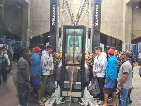 Foto de SAO PAULO (SP), Brasil 28 / 11 / 2023 Metro y sistema de trenes de Sao Paulo que se detuvo durante 24 horas debido a supuestas privatizaciones - Imagen libre de derechos
