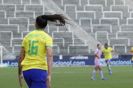 Foto de Sao Paulo (SP), Brasil 30 / 11 / 2023: Partido amistoso entre el equipo brasileño de fútbol femenino y Japón - Imagen libre de derechos