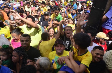 Téléchargez les photos : NATAL (RN), Brésil 02 / 12 / / 2023 - L'ancien président du Brésil, Jair Bolsonaro, reçoit le titre de citoyen à Parnamirim-RN et termine sa tournée dans l'État du Natal, aux côtés de son épouse Michellle Bolsonaro, lors d'un événement PL Mulher. (F - en image libre de droit