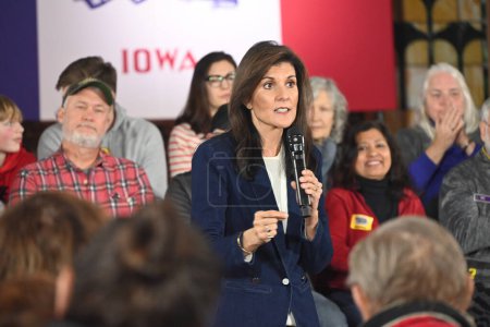Photo for Nikki Haley delivers remarks at a "Pick Nikki Countdown to Caucus" event at Olympic Theater in Cedar Rapids, Iowa. January 11, 2024, Cedar Rapids, Iowa, USA: 2024 U.S. Presidential Candidate Nikki Haley continues to travel the U.S. State of Iow - Royalty Free Image