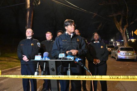 Foto de La jefa de policía del Departamento de Policía Metropolitana, Pamela A. Smith, informa a los medios sobre el tiroteo policial. Policía dispara a sospechoso en un tiroteo policial en Washington, D.C. 9 de febrero de 2024, Washington, DC, EE.UU. - Imagen libre de derechos