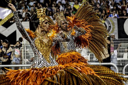 Téléchargez les photos : SAO PAULO (SP), Brésil 02 / 11 / 2024 - Parade des écoles de samba de Sao Paulo, Torcida Jovem valable pour les défilés du groupe d'accès aux écoles de samba de Sao Paulo, tenue à la Sambadrome Anhembi - en image libre de droit